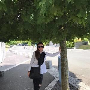 Meet your Posher, Lisa